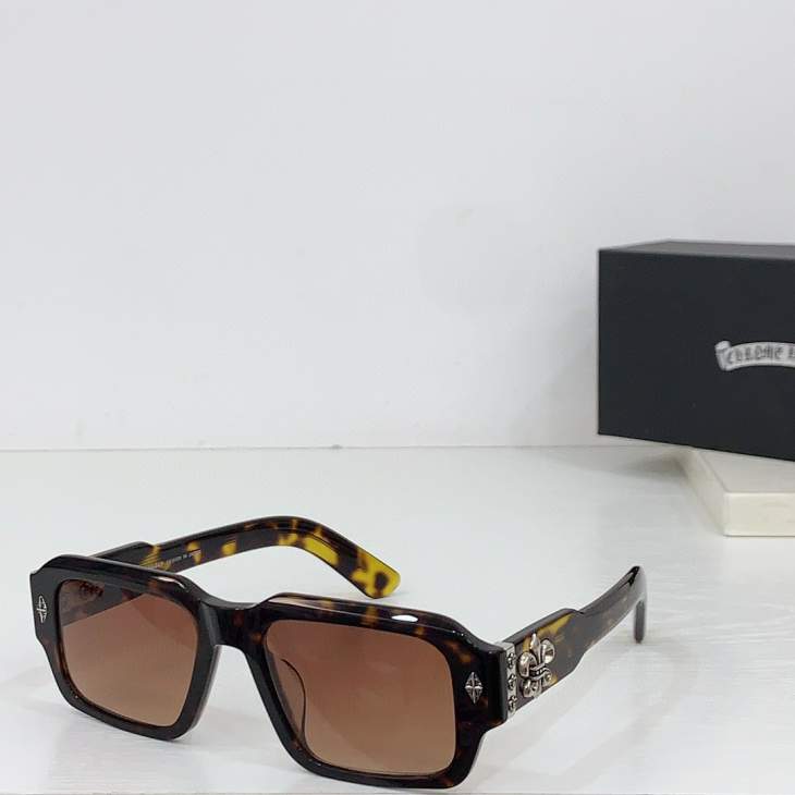 Picture of Chrome Hearts Sunglasses _SKUfw62888182fw
